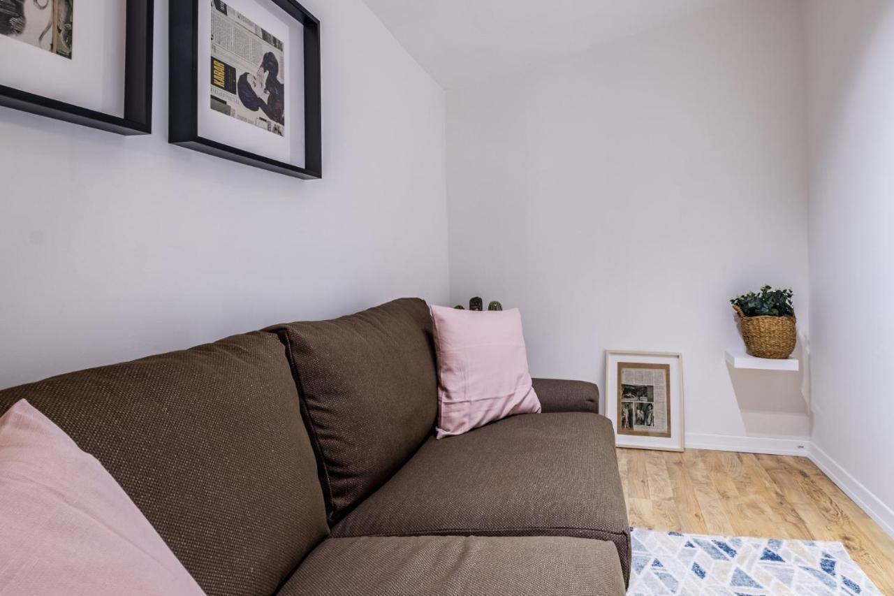 Lovely Flat With Terrace On Istiklal Street Appartamento *