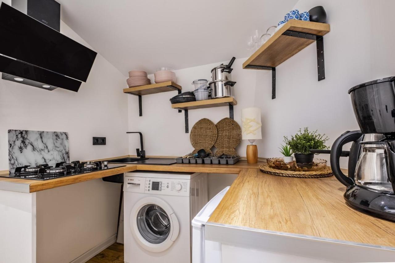 Lovely Flat With Terrace On Istiklal Street Appartamento