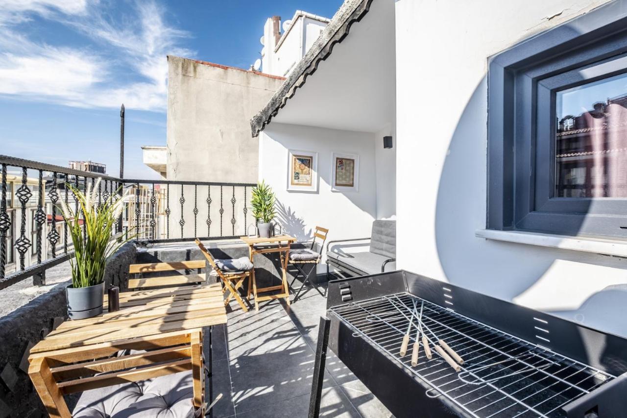 Appartamento Lovely Flat With Terrace On Istiklal Street Provincia di Istanbul